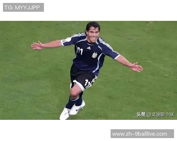 足球黑人球星的辉煌历程与对世界足球的深远影响 足球黑人球星的辉煌历程与对世界足球的深远影响